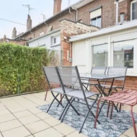 Spacieuse Maison Avec Et Salle De Bain Privees En Colocation A 10 Min De